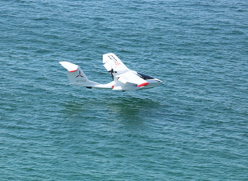 2023 Blue Angels Air Show Gene Valentino Icon A5 touch down